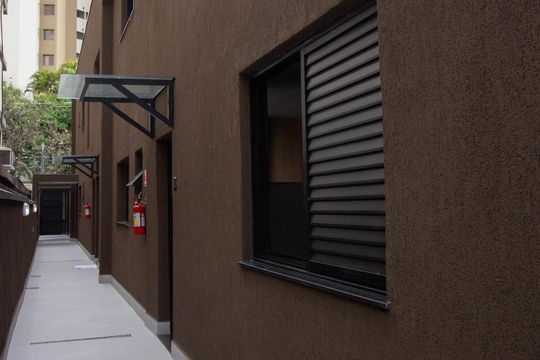Área comum de kitnet/studio para alugar com 1 quarto, 36m² em Alto de Pinheiros, São Paulo