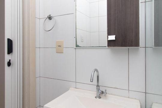 Banheiro de apartamento para alugar com 1 quarto, 47m² em Praia de Belas, Porto Alegre