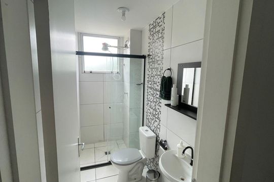 Banheiro de apartamento à venda com 2 quartos, 64m² em Palmital, Lagoa Santa