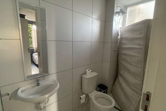 Banheiro de apartamento à venda com 2 quartos, 64m² em Palmital, Lagoa Santa