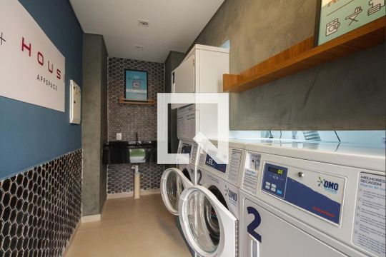 Condomínio - Lavanderia  de apartamento à venda com 2 quartos, 38m² em Tatuapé, São Paulo