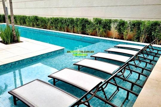 Apartamento à venda com 3 quartos, 146m² em Vila Nova Conceição, São Paulo