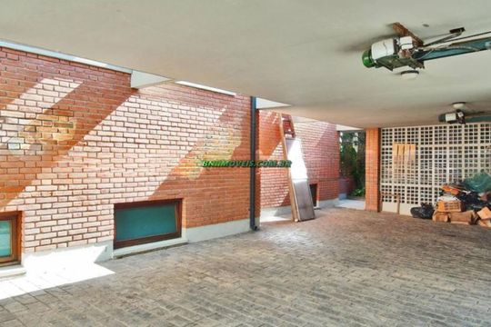 Casa à venda com 4 quartos, 585m² em Alto de Pinheiros, São Paulo