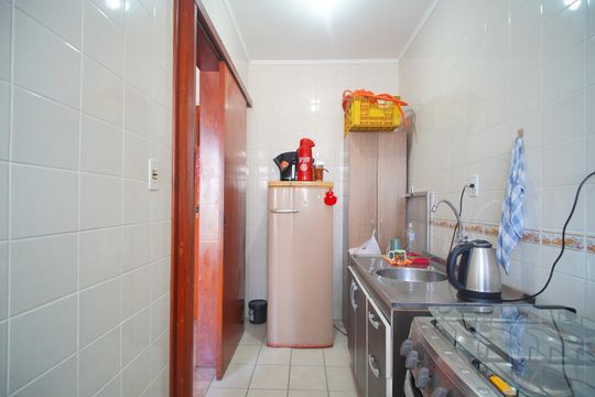 Cozinha de apartamento à venda com 1 quarto, 53m² em Centro, São Leopoldo