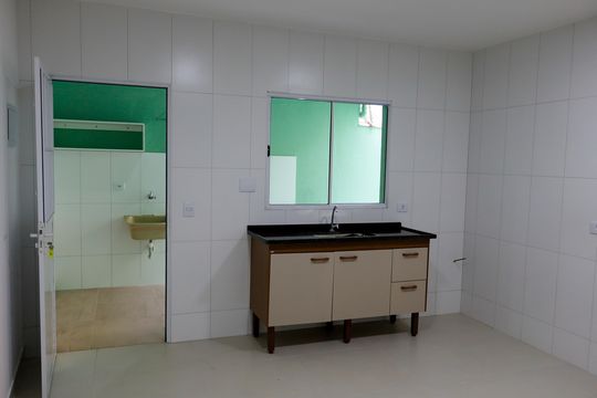 Cozinha de casa para alugar com 1 quarto, 70m² em Pestana, Osasco