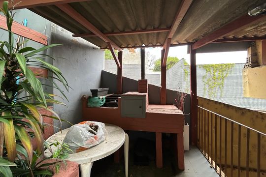 Área comum de casa para alugar com 4 quartos, 400m² em Vila dos Remedios, São Paulo