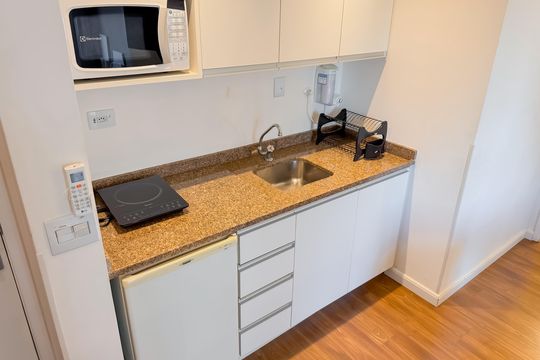 Cozinha de kitnet/studio à venda com 1 quarto, 33m² em Vila Mariana, São Paulo