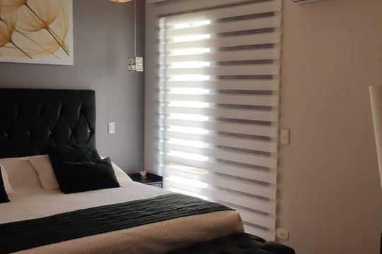 Quarto de apartamento à venda com 3 quartos, 220m² em Vila Andrade, São Paulo