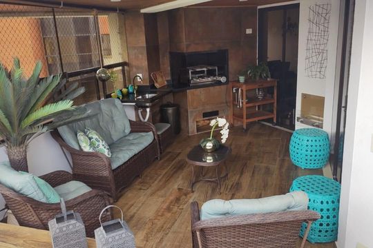 Varanda de apartamento à venda com 3 quartos, 220m² em Vila Andrade, São Paulo