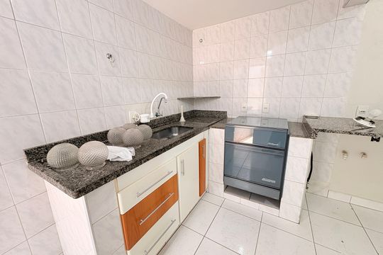 Cozinha de casa à venda com 2 quartos, 120m² em Jardim Bizarro, Jundiaí