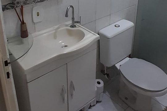 Banheiro de apartamento à venda com 2 quartos, 69m² em Vila Formosa, Jundiaí