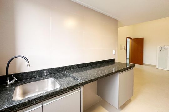 Cozinha de apartamento para alugar com 1 quarto, 39m² em Vila Alvinopolis, São Bernardo do Campo