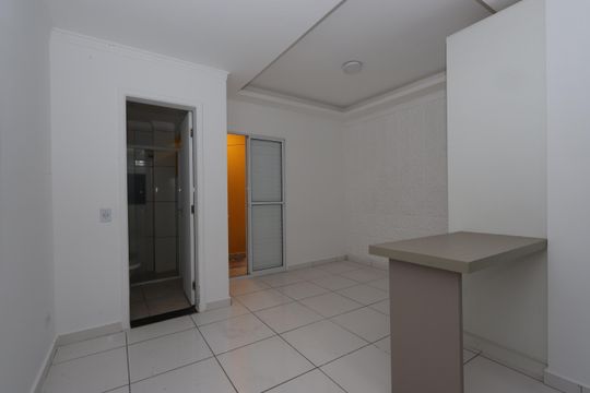 Kitnet/Studio à venda com 1 quarto, 32m² em Vila Divina Pastora, São Paulo