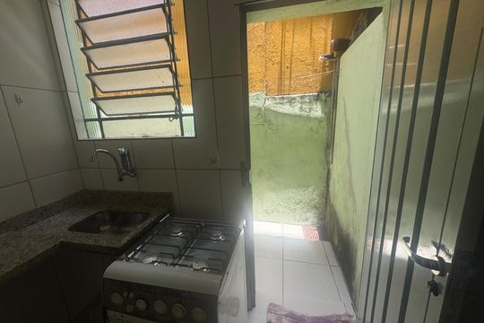 Kitnet/Studio para alugar com 1 quarto, 23m² em Planalto, Belo Horizonte