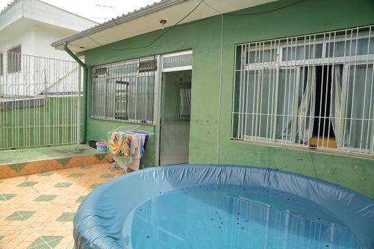 Quintal casa 2  de casa à venda com 2 quartos, 198m² em Taboão, São Bernardo do Campo