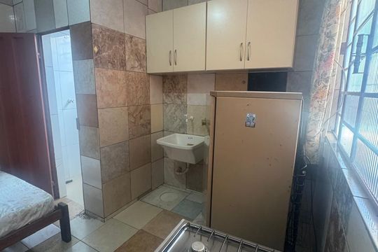 Kitnet/Studio para alugar com 1 quarto, 30m² em Planalto, Belo Horizonte