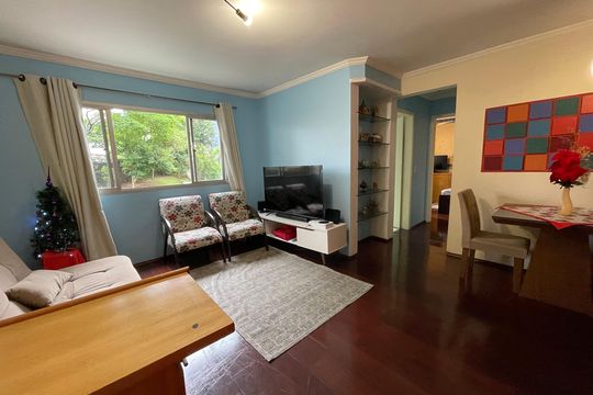 Sala de apartamento à venda com 2 quartos, 74m² em Jardim Ester, São Paulo