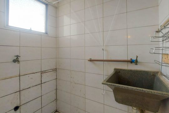 Área de Serviço de apartamento à venda com 3 quartos, 86m² em Vila Hamburguesa, São Paulo