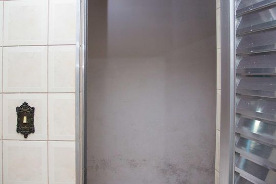 Banheiro de casa para alugar com 1 quarto, 100m² em Cidade Júlia, Diadema