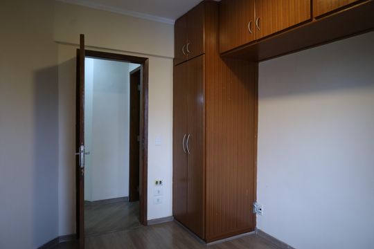 Apartamento à venda com 3 quartos, 72m² em Vila Isa, São Paulo