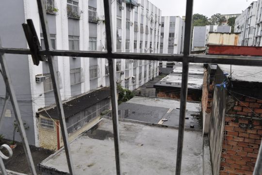 Apartamento à venda com 2 quartos, 60m² em Inhaúma, Rio de Janeiro