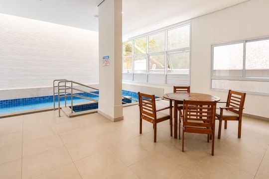 Piscina de kitnet/studio à venda com 1 quarto, 34m² em Consolação, São Paulo