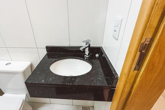 Banheiro de apartamento para alugar com 1 quarto, 25m² em Santana, São Paulo
