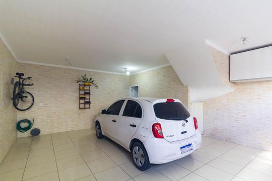 Garagem de casa de condomínio para alugar com 3 quartos, 160m² em Vila Independencia, São Paulo