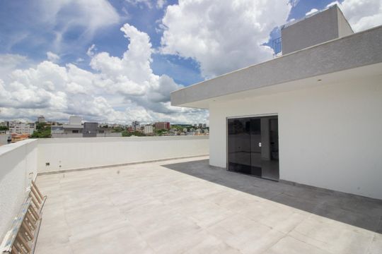 Cobertura de apartamento à venda com 4 quartos, 183m² em Cabral, Contagem