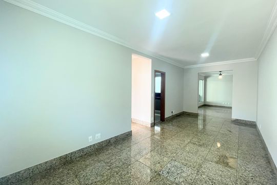Casa de Condomínio à venda com 3 quartos, 360m² em Santa Branca, Belo Horizonte