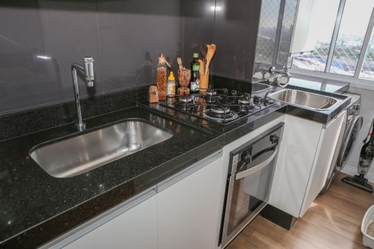 Cozinha e Área de Serviço de apartamento à venda com 1 quarto, 32m² em Água Branca, São Paulo