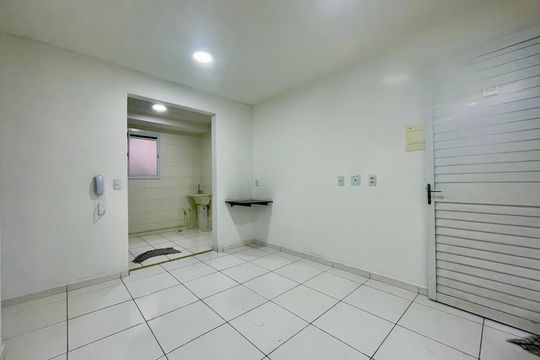 Apartamento para alugar com 1 quarto, 35m² em Água Chata, Guarulhos