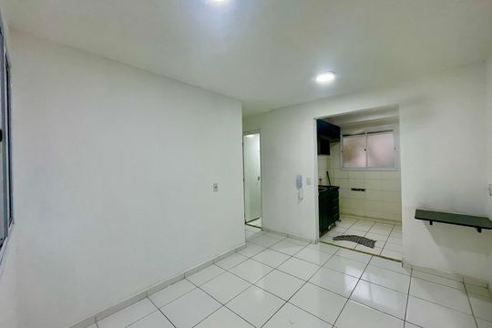 Sala de apartamento para alugar com 1 quarto, 35m² em Água Chata, Guarulhos