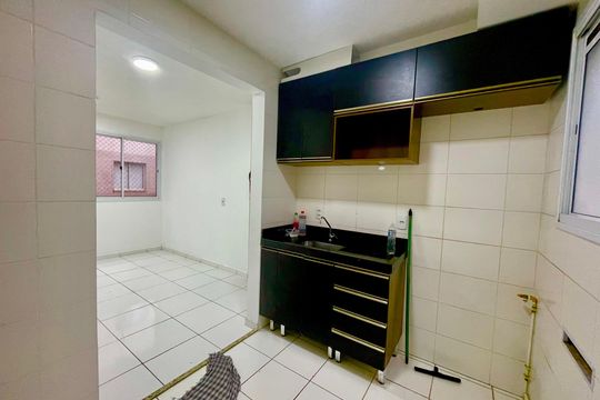 Cozinha de apartamento para alugar com 1 quarto, 35m² em Água Chata, Guarulhos