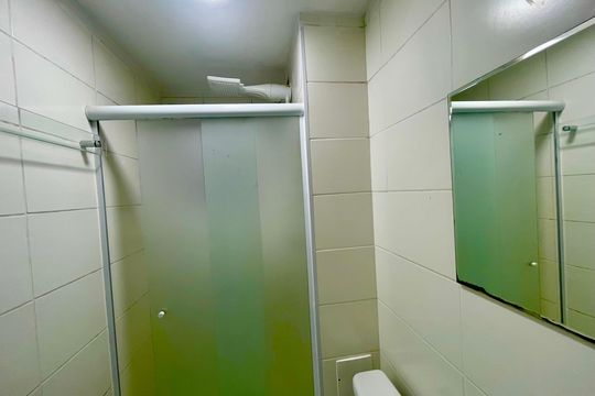 Banheiro de apartamento para alugar com 1 quarto, 35m² em Água Chata, Guarulhos
