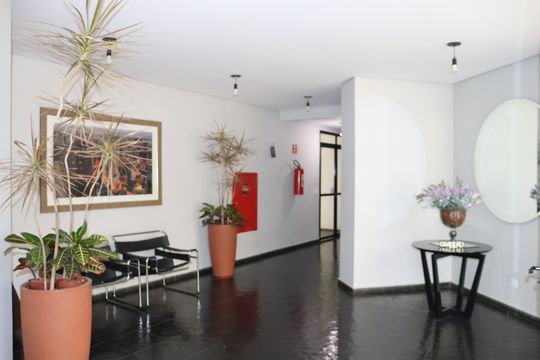 Hall Social de apartamento para alugar com 1 quarto, 28m² em Bela Vista, São Paulo
