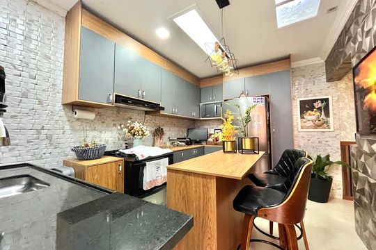 Cozinha 1 de casa à venda com 7 quartos, 500m² em Americanópolis, São Paulo