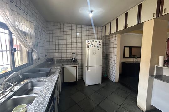 Cozinha de casa para alugar com 3 quartos, 270m² em Jardim Frizzo, Guarulhos