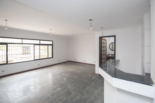 Casa para alugar com 4 quartos, 270m² em Jardim Frizzo, Guarulhos