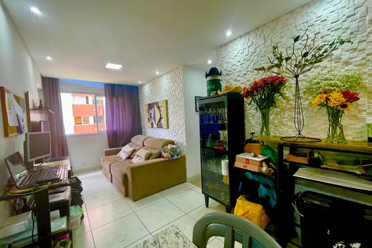 Sala de apartamento à venda com 2 quartos, 59m² em Picanço, Guarulhos