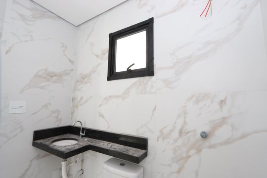 Banheiro de apartamento à venda com 2 quartos, 45m² em Jardim Adutora, São Paulo