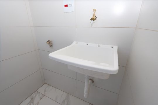 Lavanderia de apartamento à venda com 2 quartos, 43m² em Jardim Adutora, São Paulo