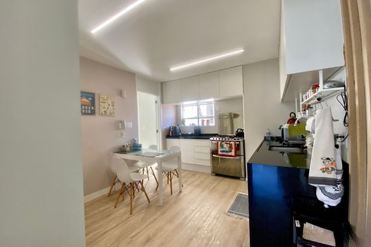 Cozinha de apartamento à venda com 4 quartos, 188m² em Ipanema, Rio de Janeiro