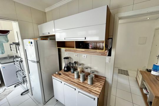 Cozinha e Área de Serviço de apartamento à venda com 2 quartos, 60m² em Santana, São Paulo