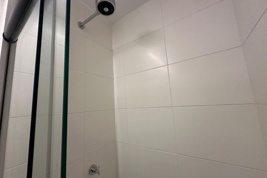 Banheiro da Suíte de apartamento à venda com 2 quartos, 58m² em Jardim Esperanca, Barueri