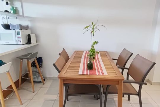 Sala de jantar de casa de condomínio para alugar com 3 quartos, 160m² em Chácara Pavoeiro, Cotia