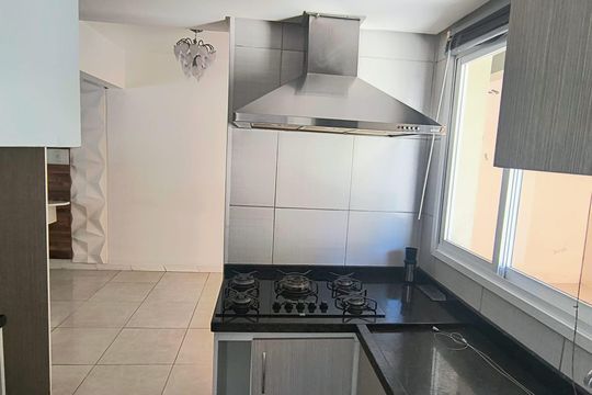 Casa à venda com 3 quartos, 136m² em Olaria, Canoas