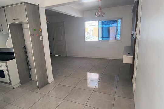Casa à venda com 3 quartos, 136m² em Olaria, Canoas