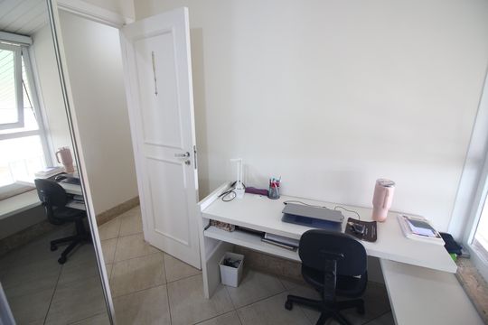 Quarto 2 de apartamento à venda com 4 quartos, 270m² em Novo Eldorado, Contagem