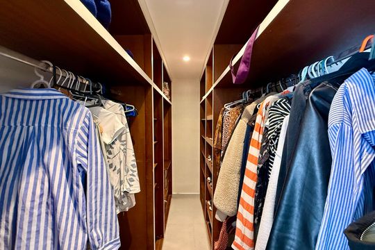 Closet Suíte 2 de apartamento à venda com 4 quartos, 138m² em Brooklin, São Paulo